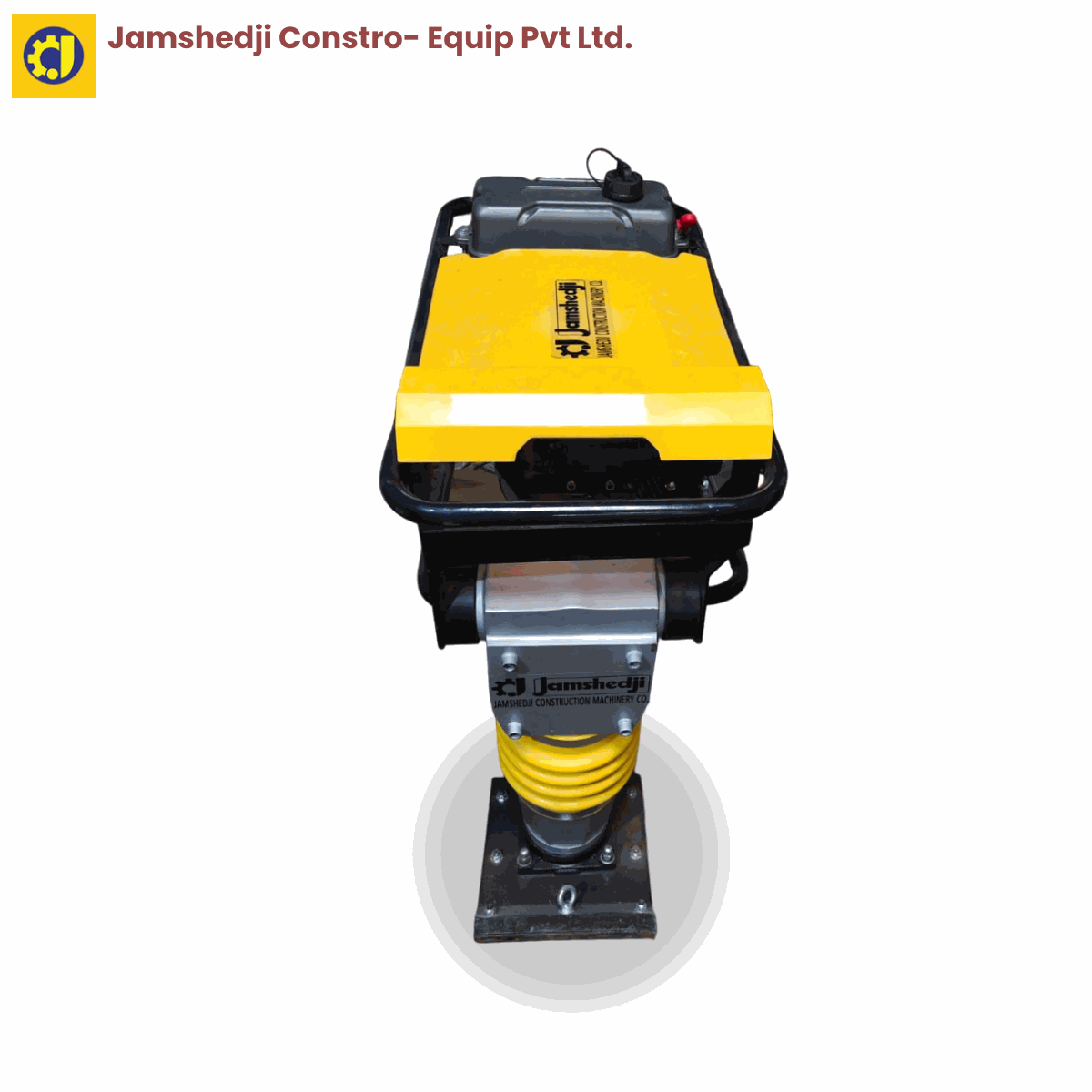 Dhumas machine with petrol engine